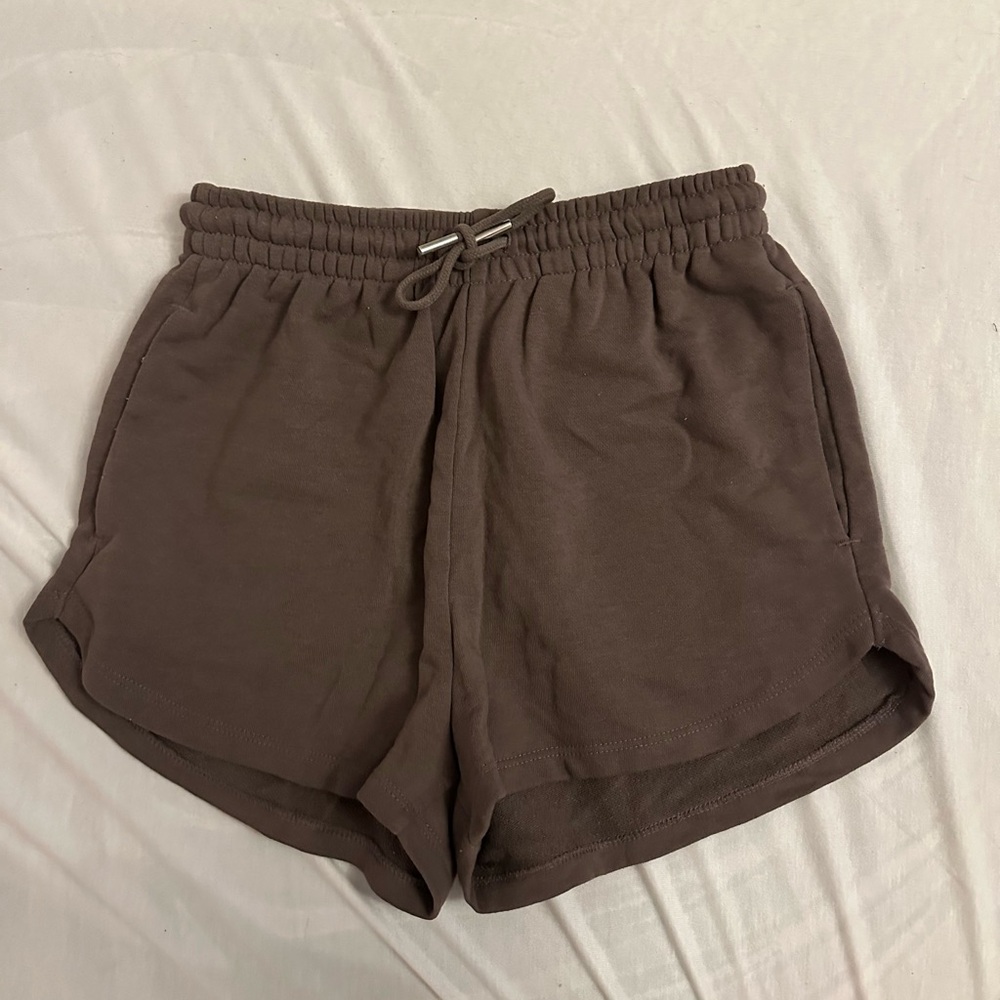 H&M lounge shorts